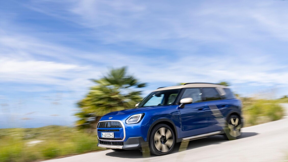 Nuova Mini Countryman E Favoured Trim