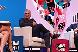 Roberto Baggio injured in robbery during Italy-Spain