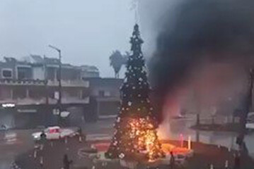 Rogo albero Natale, proteste a Damasco per diritti dei cristiani