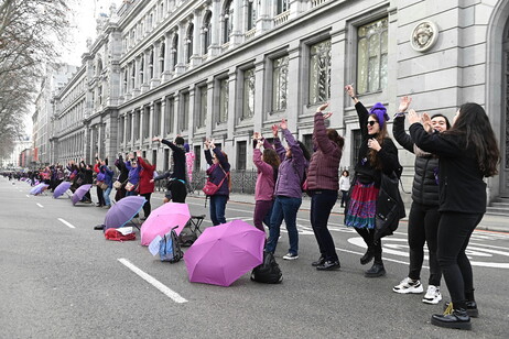 Una protesta femminista in Spagna