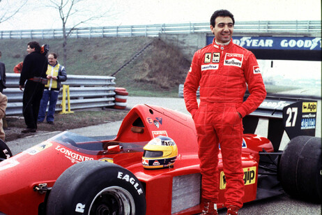 Michele Alboreto e la sua Ferrari
