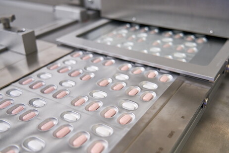 Nel 2023 la Cina ha superato l'Europa su numero di nuovi farmaci