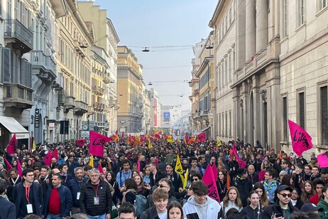 Mafia: Landini al corteo a Milano, 'la memoria non va mai persa'