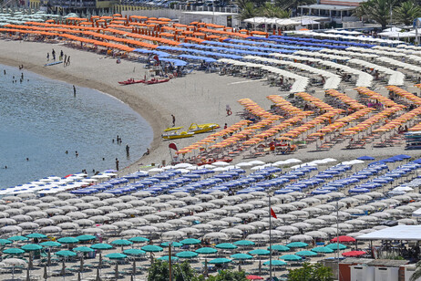 Consiglio di stato, stop alle deroghe sulle concessioni per le spiagge, ok gare