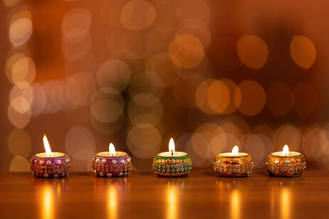 Le luci ad olio Diwali foto iStock.