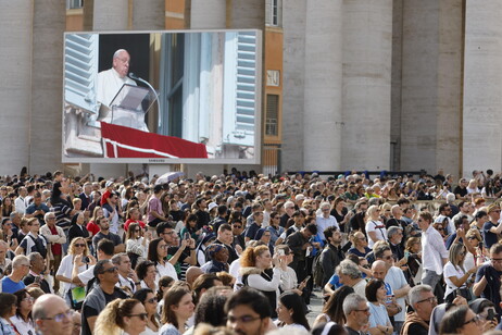 Il Papa durante l'Angelus