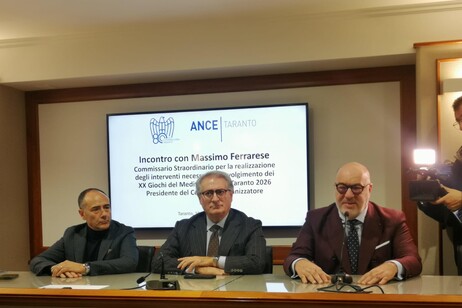 Conferenza stampa Ferrarese Confindustria Taranto