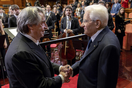 Senato, concerto di Natale con Muti alla presenza di Mattarella