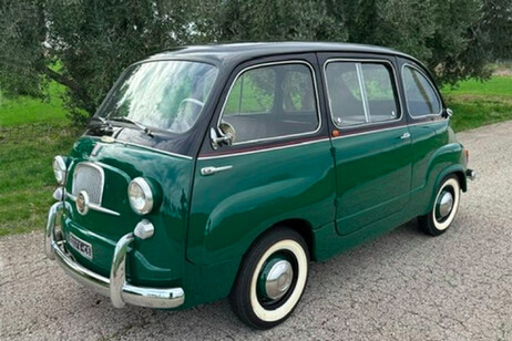 Fiat 600 D Multipla Taxi, rivive il fascino degli Anni '60