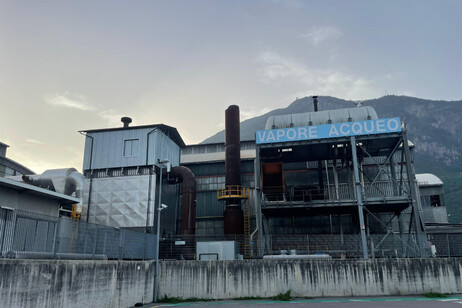 Una veduta esterna dello stabilimento Aluminium
