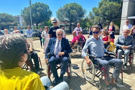 Toghe in carrozzina, a Pescara la 'passeggiata empatica'