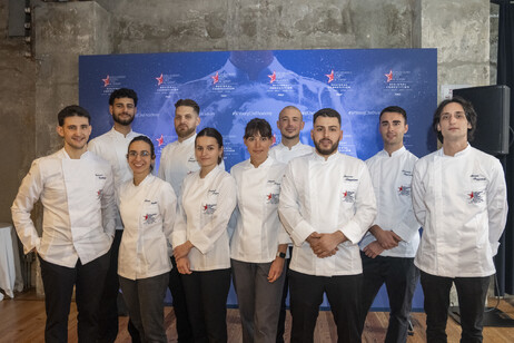 Edoardo Tizzanini è il S.Pellegrino Young Chef 2024-25