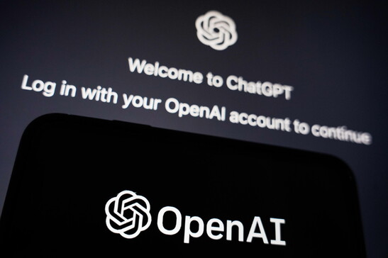 OpenAI incalza Google, apre alla ricerca web senza registrazioni