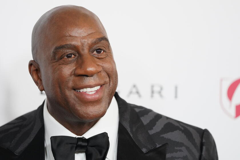 Anche Earvin 'Magic' Johnson a favore di Harris