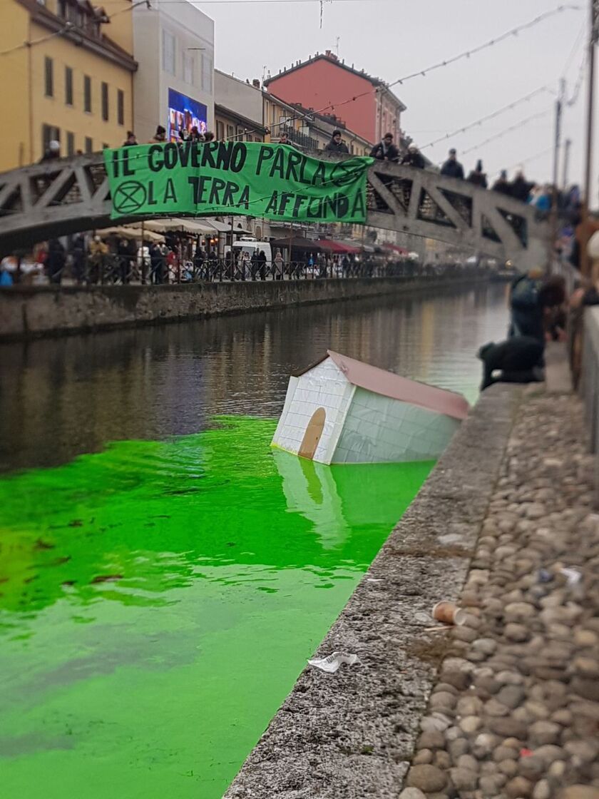 Naviglio Canal, Milan - ALL RIGHTS RESERVED