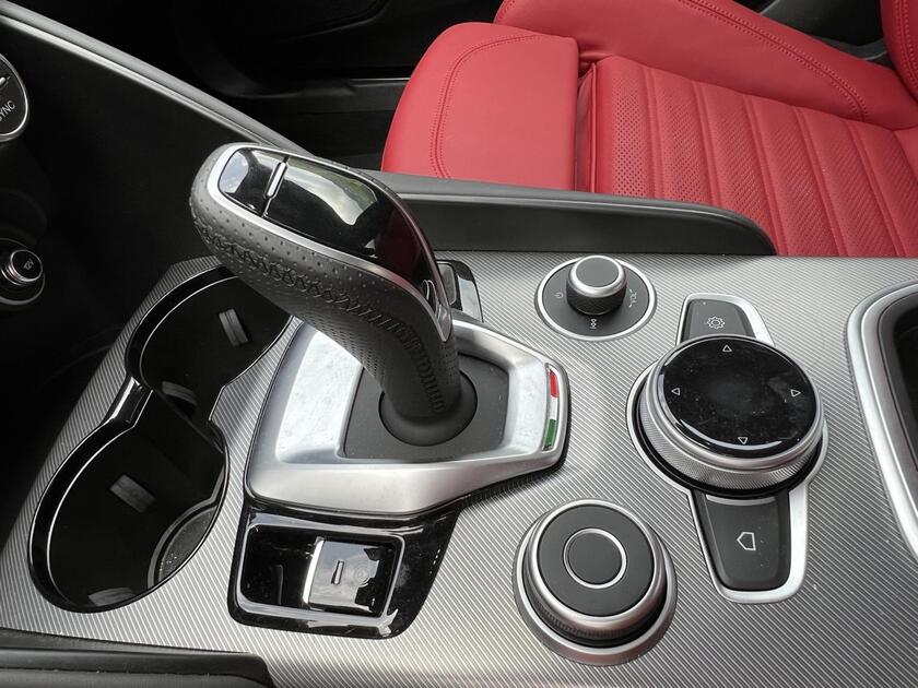 Alfa Romeo Giulia 2.2 turbodiesel - RIPRODUZIONE RISERVATA
