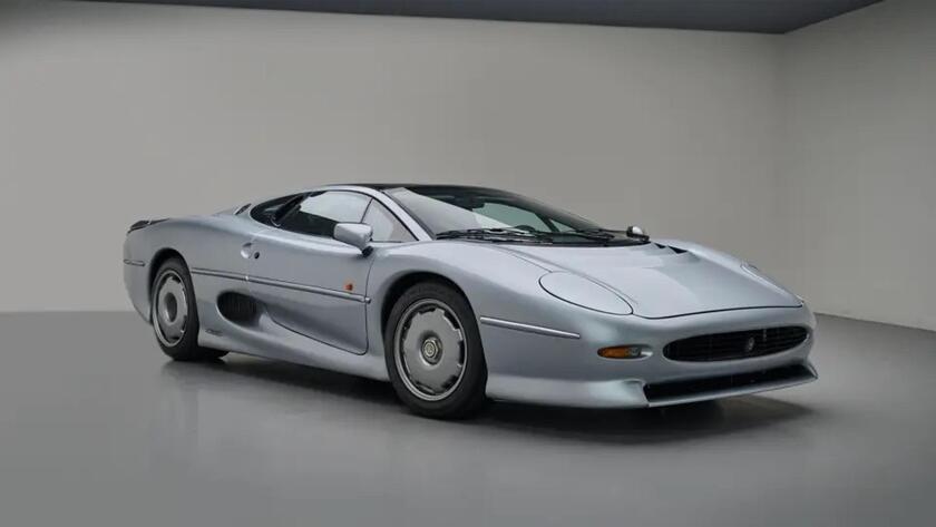 Dubai auction RM Sotheby's 1 dicembre 2024