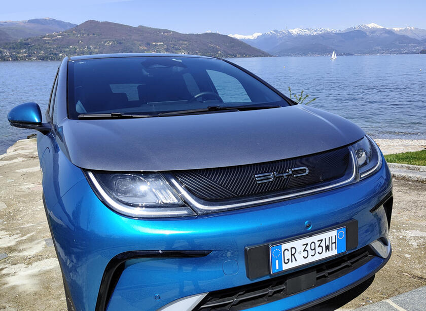 Byd Dolphin, le forme sono ispirate al mammifero marino