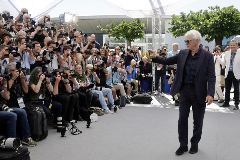 Oh, Canada - Photocall - 77th Cannes Film Festival