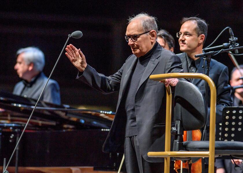 Ennio Morricone conducts concert in Bilbao