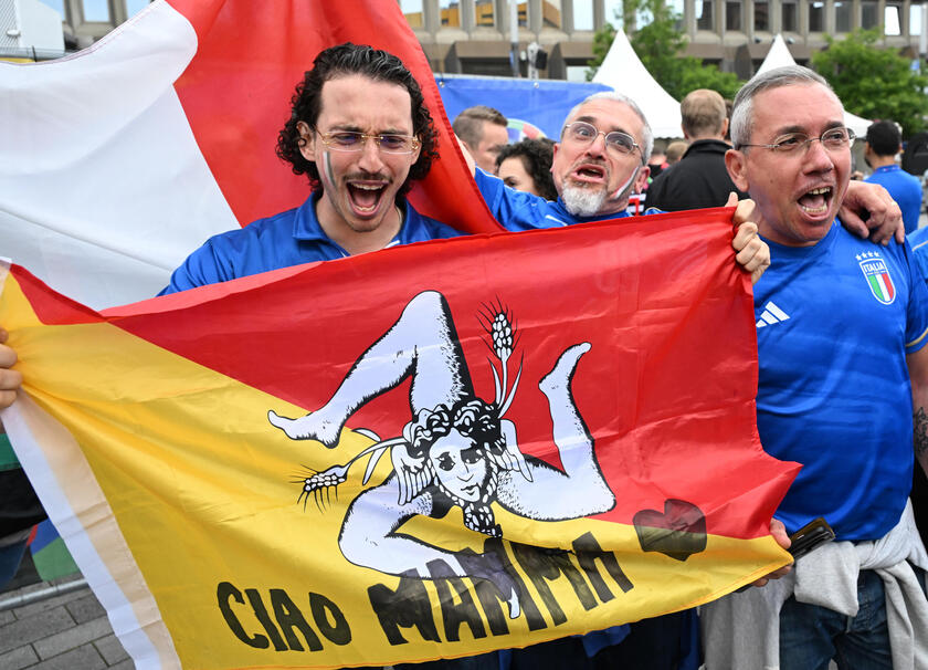 Invasione azzurra a Gelsenkirchen