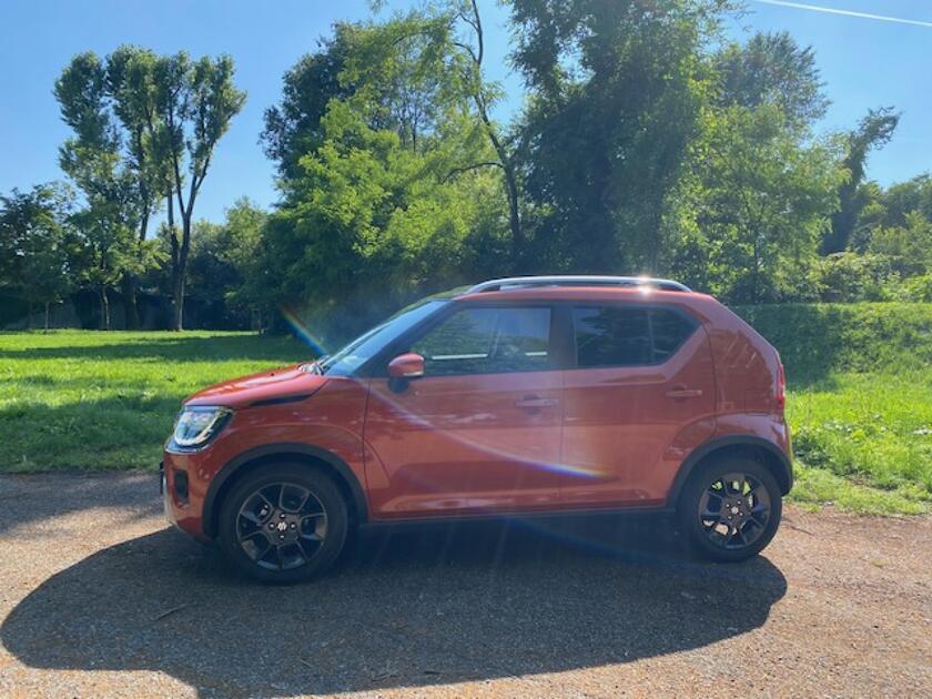 Suzuki Ignis Hybrid 1.2 Top 4wd Allgrip Bicolor