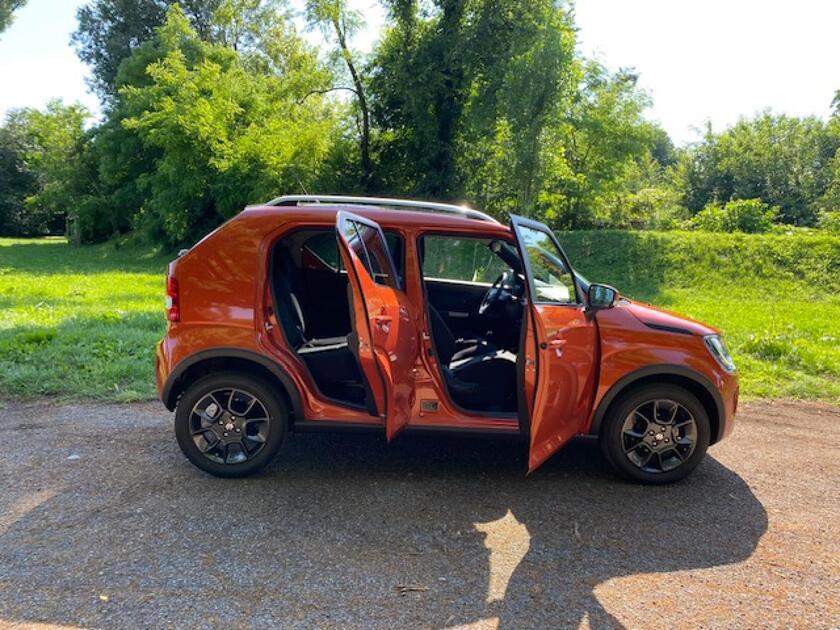 Suzuki Ignis Hybrid 1.2 Top 4wd Allgrip Bicolor