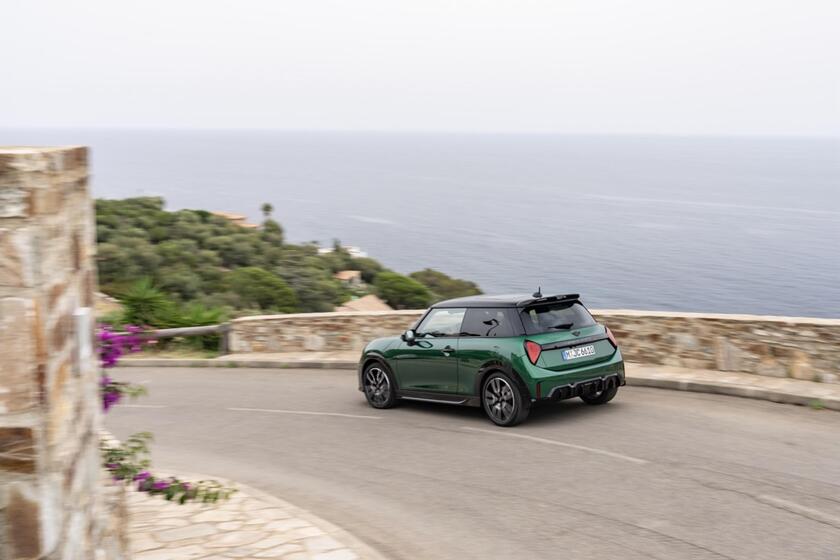 Nuova MINI Cooper S John Cooper Works