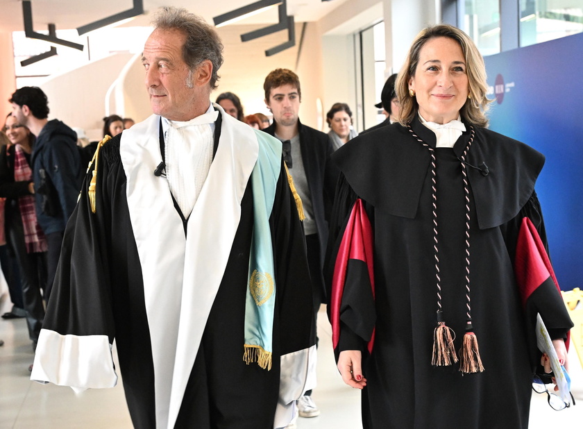 French actor Vincent Lindon receives honorary Master's Degree in Storytelling Arts