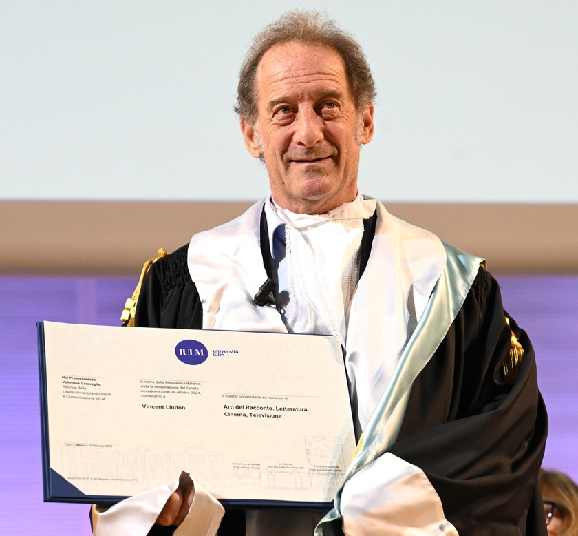 French actor Vincent Lindon receives honorary Master's Degree in Storytelling Arts