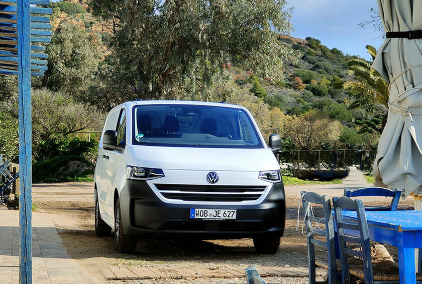 Nuovi Volkswagen Transporter e Caravelle