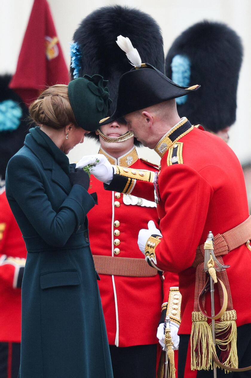 Londra, Kate alla parata per San Patrizio