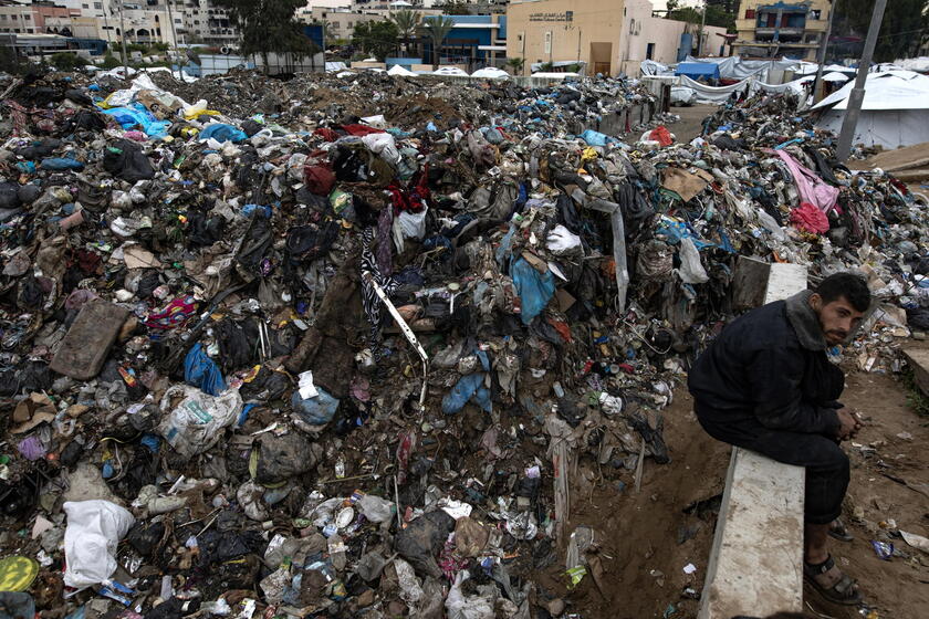 Displaced Palestinians set up a camp after the Israeli army issued evacuation orders