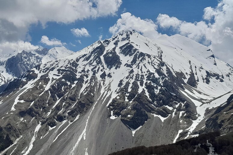 Precipitati alpinisti sul Gran Sasso - RIPRODUZIONE RISERVATA