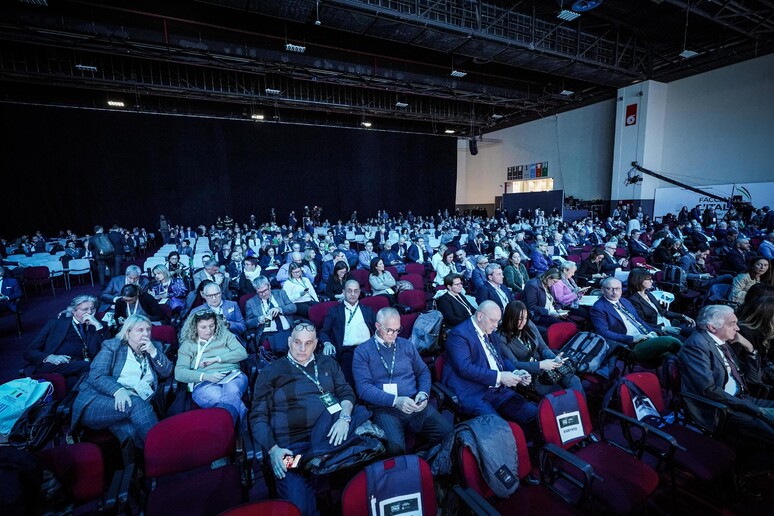 Un momento dell 'Assemblea dell 'Anci - RIPRODUZIONE RISERVATA