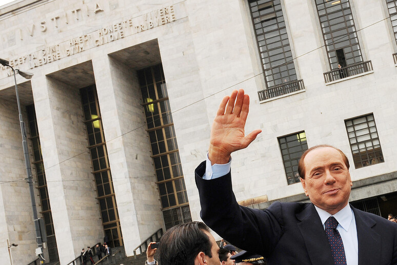 Martusciello: "All 'incontro dei popolari ricorderò Berlusconi" - RIPRODUZIONE RISERVATA