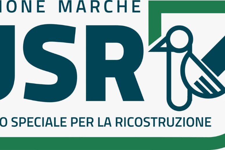 - RIPRODUZIONE RISERVATA