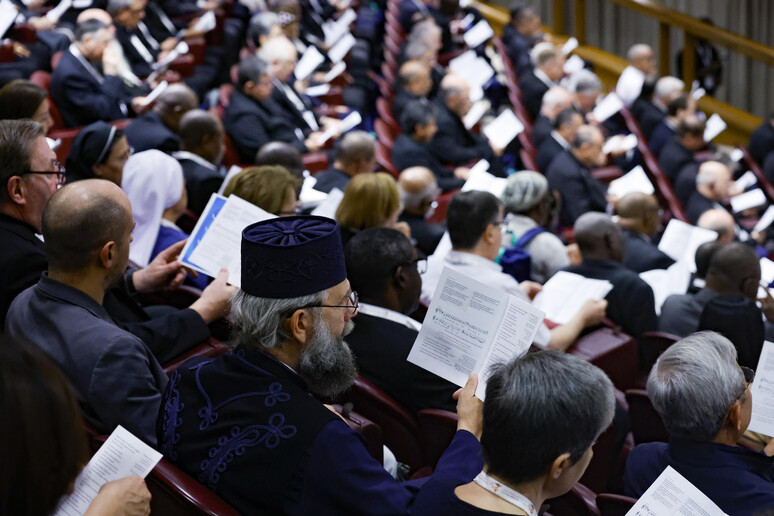 - RIPRODUZIONE RISERVATA