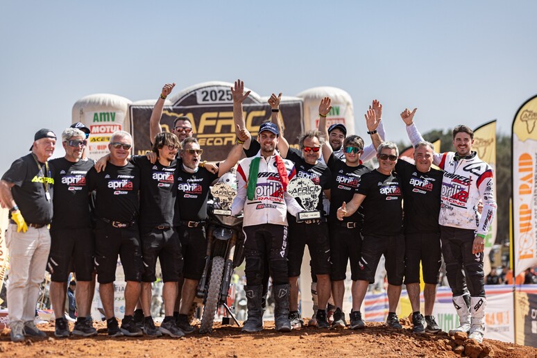 Aprilia Tuareg Racing regina dell 'Africa Eco Race 2025 - RIPRODUZIONE RISERVATA