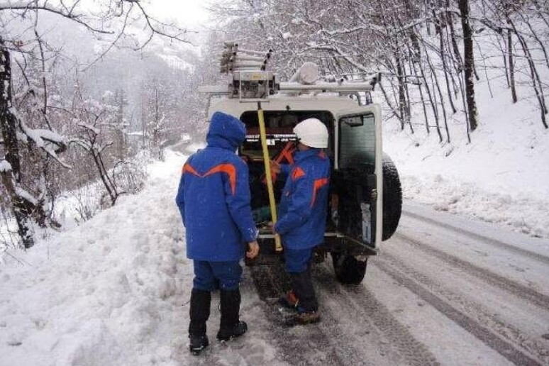 - RIPRODUZIONE RISERVATA